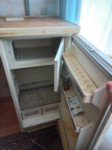 Продам холодильник