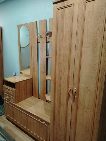 Продается прихожка